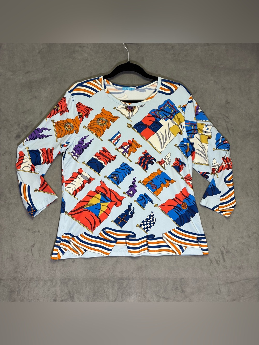 J. McLaughlin Signature Catalina Cloth Flag Print Womens Size XL Shirt Top Tee